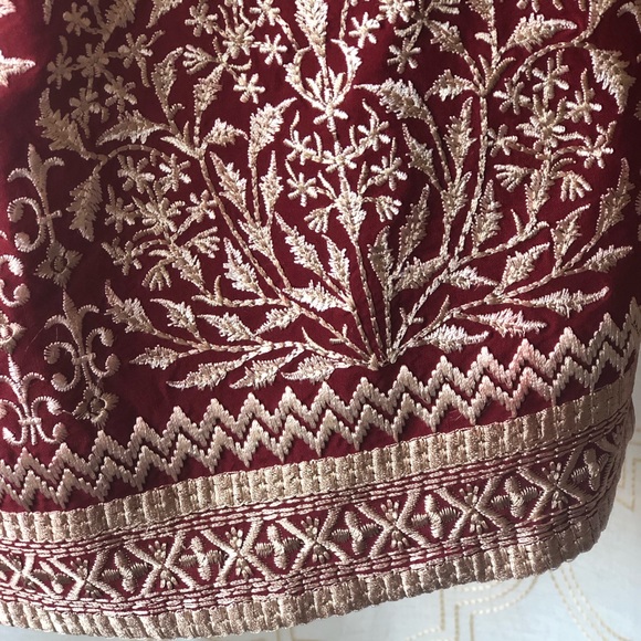 Embroider Embellished Kurta - Picture 4 of 4